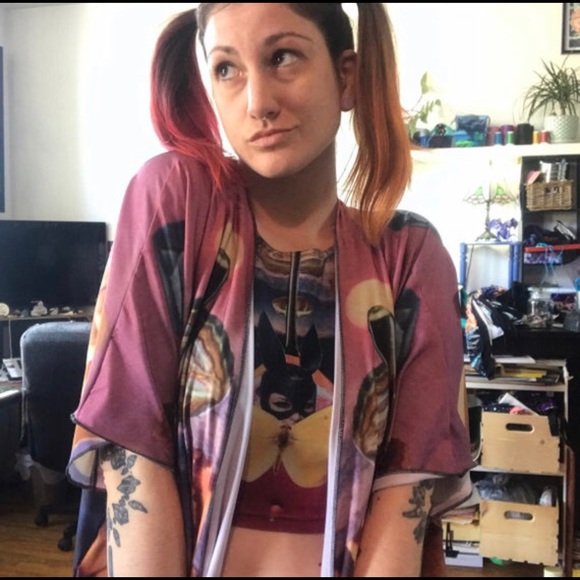 Fluttery Drips Draped Robe - Picture 8 of 8